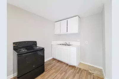 605 N Avenue A, Freeport, TX 77541 - Photo 15