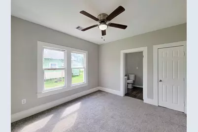 605 N Avenue A, Freeport, TX 77541 - Photo 35