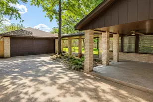 1519 Burning Tree Rd, Houston, TX 77339 - Photo 27