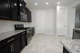 8834 Arch Rock Dr, Cypress, TX 77433 - Photo 17