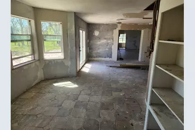 1118 County Road 47, Angleton, TX 77515 - Photo 7