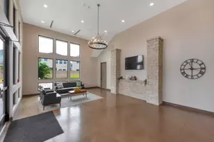 10010 Rustic Charm St, Houston, TX 77080 - Photo 27