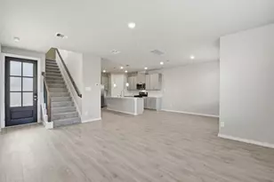 10010 Rustic Charm St, Houston, TX 77080 - Photo 3