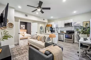 5 Estelle St, Houston, TX 77003 - Photo 5