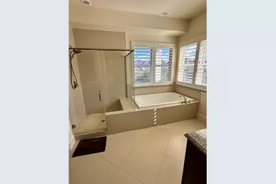 1826 Upland Lakes, Houston, TX 77043 - Photo 13