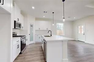 5119 Selinsky Rd, Houston, TX 77048 - Photo 19