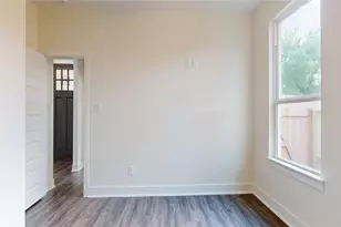 5119 Selinsky Rd, Houston, TX 77048 - Photo 13