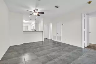 201 D Lakeview Terrace, Conroe, TX 77356 - Photo 15