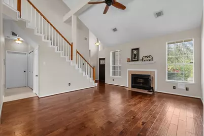 16050 Cedar Gully Dr, Friendswood, TX 77546 - Photo 9