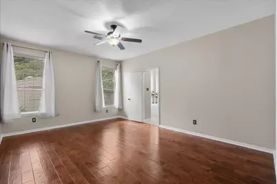 16050 Cedar Gully Dr, Friendswood, TX 77546 - Photo 17