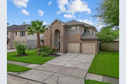 16050 Cedar Gully Dr, Friendswood, TX 77546 - Photo 3