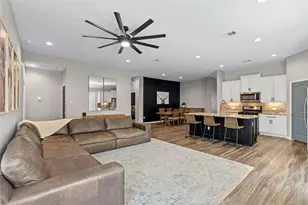 443 Stonebrook Ln, Conroe, TX 77304 - Photo 11