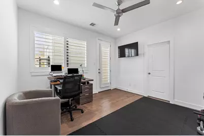 5827 Dolores Street, Houston, TX 77057 - Photo 19