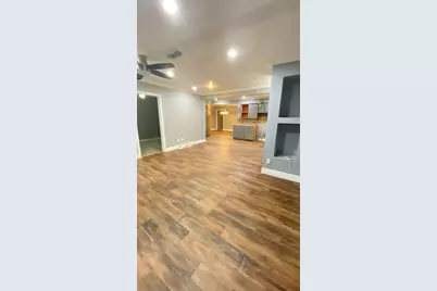 6623 Cresthill Street, Houston, TX 77033 - Photo 7