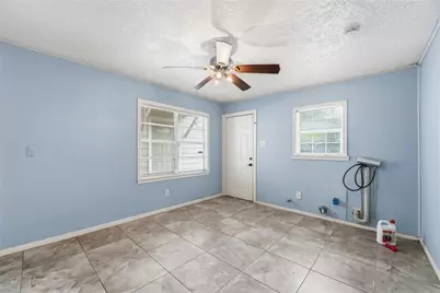 6526 Lindenn Street, Houston, TX 77087 - Photo 11