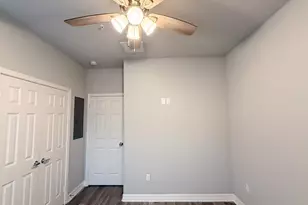 7823 Gladstone St, Houston, TX 77051 - Photo 13