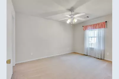 9915 Valance Way, Conroe, TX 77385 - Photo 25