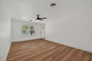 1705 Eldon St, Brenham, TX 77833 - Photo 7