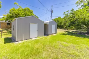 1705 Eldon St, Brenham, TX 77833 - Photo 41