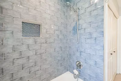 8502 Westview Drive, Spring Valley Village, TX 77055 - Photo 35