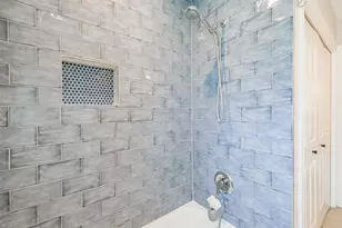 8502 Westview Dr, Spring Valley Village, TX 77055 - Photo 35