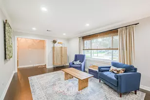 8502 Westview Dr, Spring Valley Village, TX 77055 - Photo 9