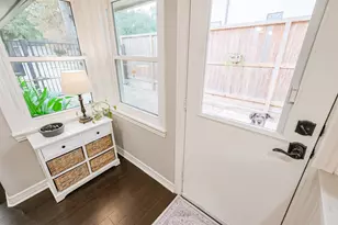 8502 Westview Dr, Spring Valley Village, TX 77055 - Photo 17