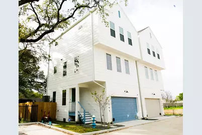 5203 Burress Springs Lane, Houston, TX 77022 - Photo 3