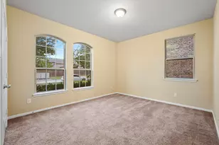 115 Meadow Valley Dr, Conroe, TX 77384 - Photo 5