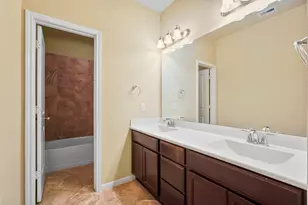 115 Meadow Valley Dr, Conroe, TX 77384 - Photo 7
