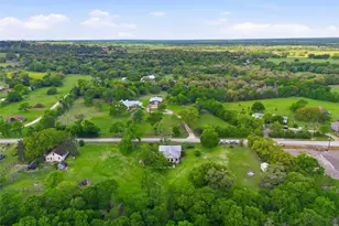 9030 Wolf Creek Rd, Brenham, TX 77833 - Photo 27