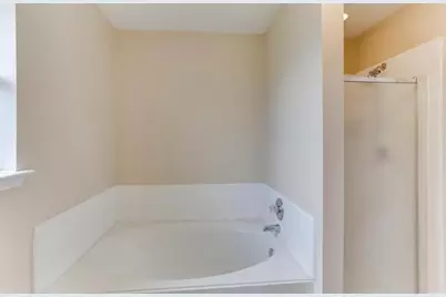 9210 Rosewell Court, Houston, TX 77095 - Photo 19