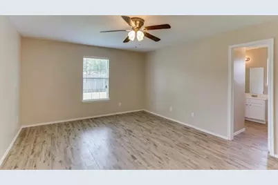 9210 Rosewell Court, Houston, TX 77095 - Photo 17