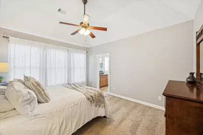 1812 Woodbend Village Court, Houston, TX 77055 - Photo 15