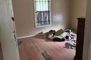3017 Retta St, Houston, TX 77026 - Photo 5