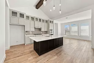 525 Dogshade Ln, Waller, TX 77484 - Photo 5