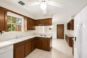 13730 Hambleton Cir, Houston, TX 77069 - Photo 41