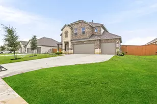 1640 Mesquite Trl, Dayton, TX 77535 - Photo 3