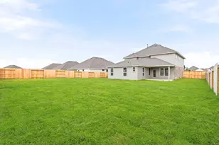 1640 Mesquite Trl, Dayton, TX 77535 - Photo 31