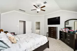 652 Maple Point Dr E, Conroe, TX 77301 - Photo 21