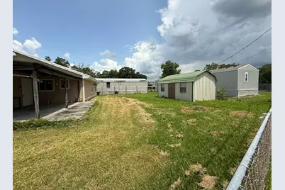 109 Maple Street, Highlands, TX 77562 - Photo 7