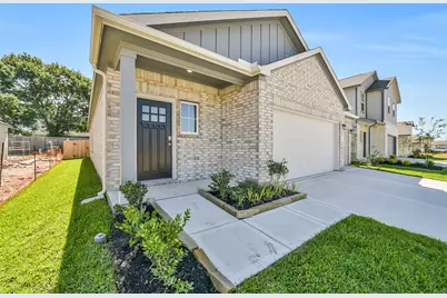 240 Harlingen Drive, Magnolia, TX 77354 - Photo 3