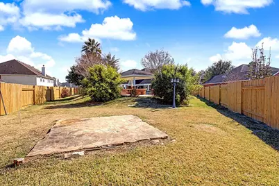 14217 Spring Knoll Lane, Rosharon, TX 77583 - Photo 37