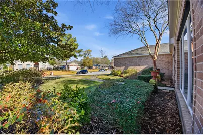 16402 Porpoise Court, Crosby, TX 77532 - Photo 9