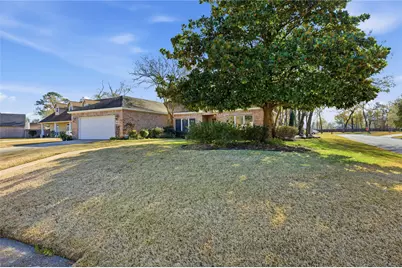 16402 Porpoise Court, Crosby, TX 77532 - Photo 3