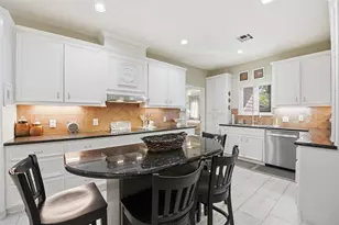 16402 Porpoise Ct, Crosby, TX 77532 - Photo 19