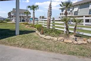 2371 Sandman, Crystal Beach, TX 77650 - Photo 3