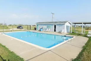 223 Baracuda Dr, Palacios, TX 77465 - Photo 19