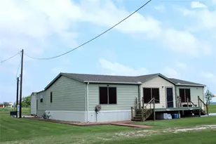 223 Baracuda Dr, Palacios, TX 77465 - Photo 7