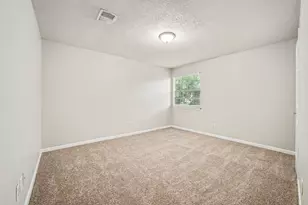 7911 Bayou Forest Dr, Houston, TX 77088 - Photo 19